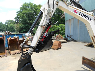 1240 Hydraulic Thumb